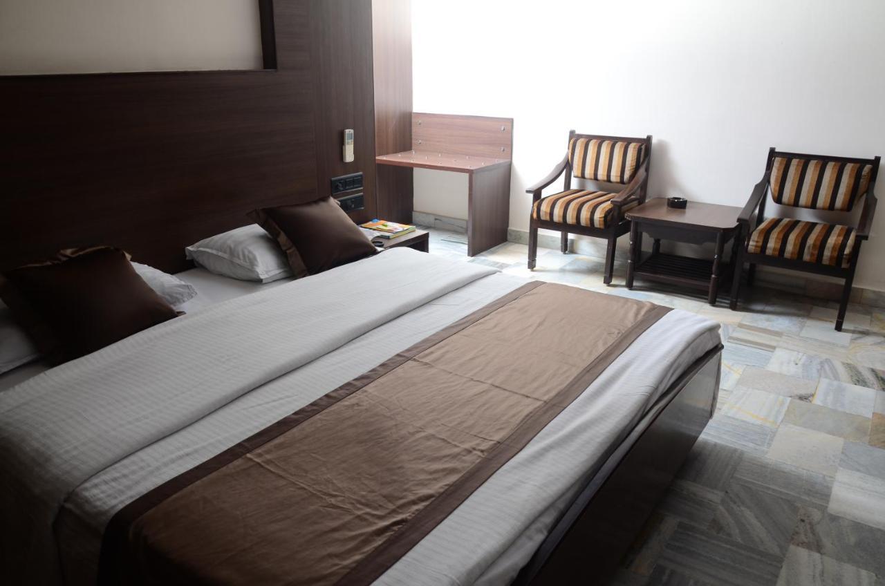 Jaya Residency Ξενοδοχείο Kākināda Εξωτερικό φωτογραφία